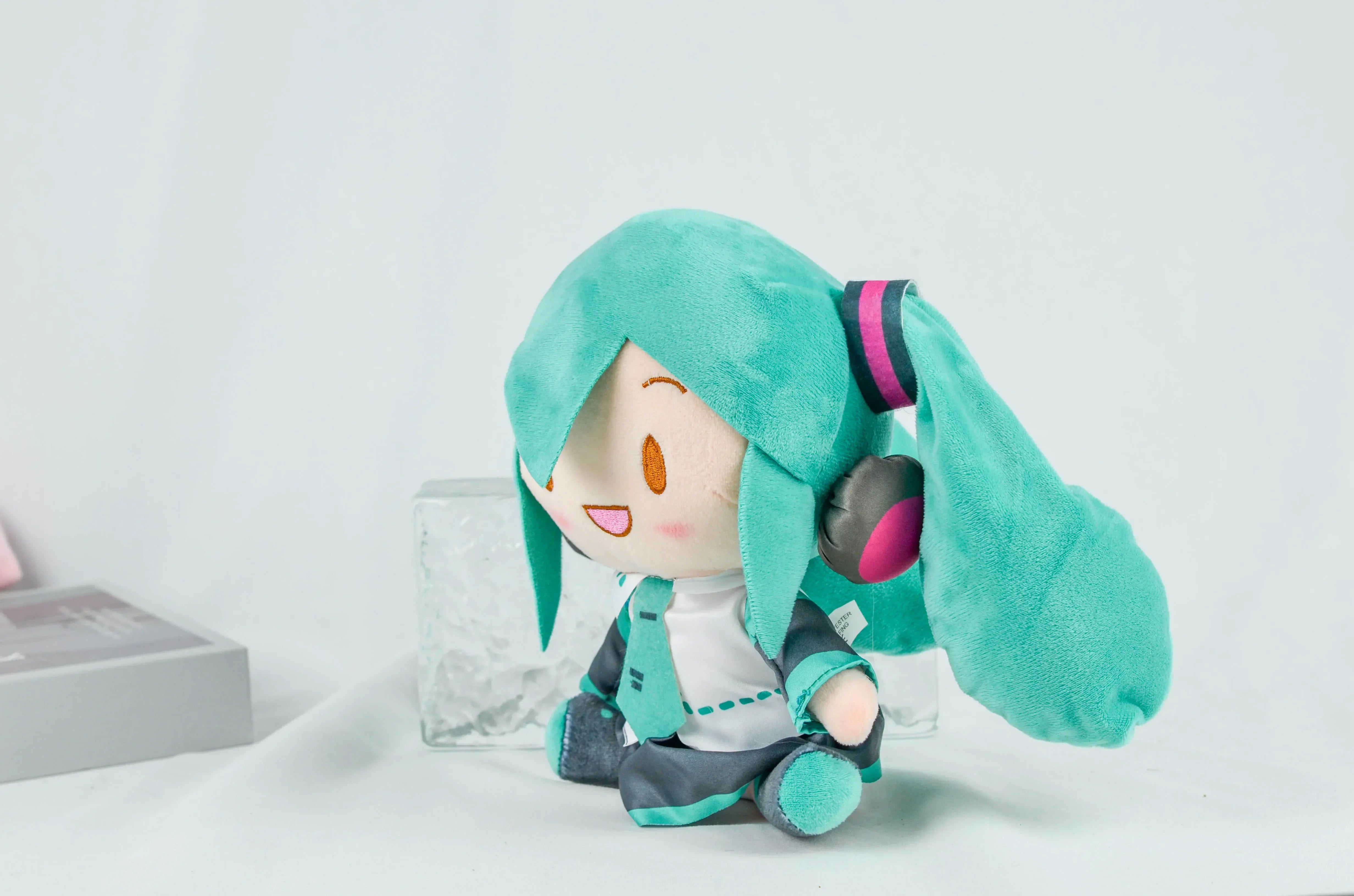 Hatsune Miku Vocaloid Plush Toy – 20cm Collectible Soft Doll