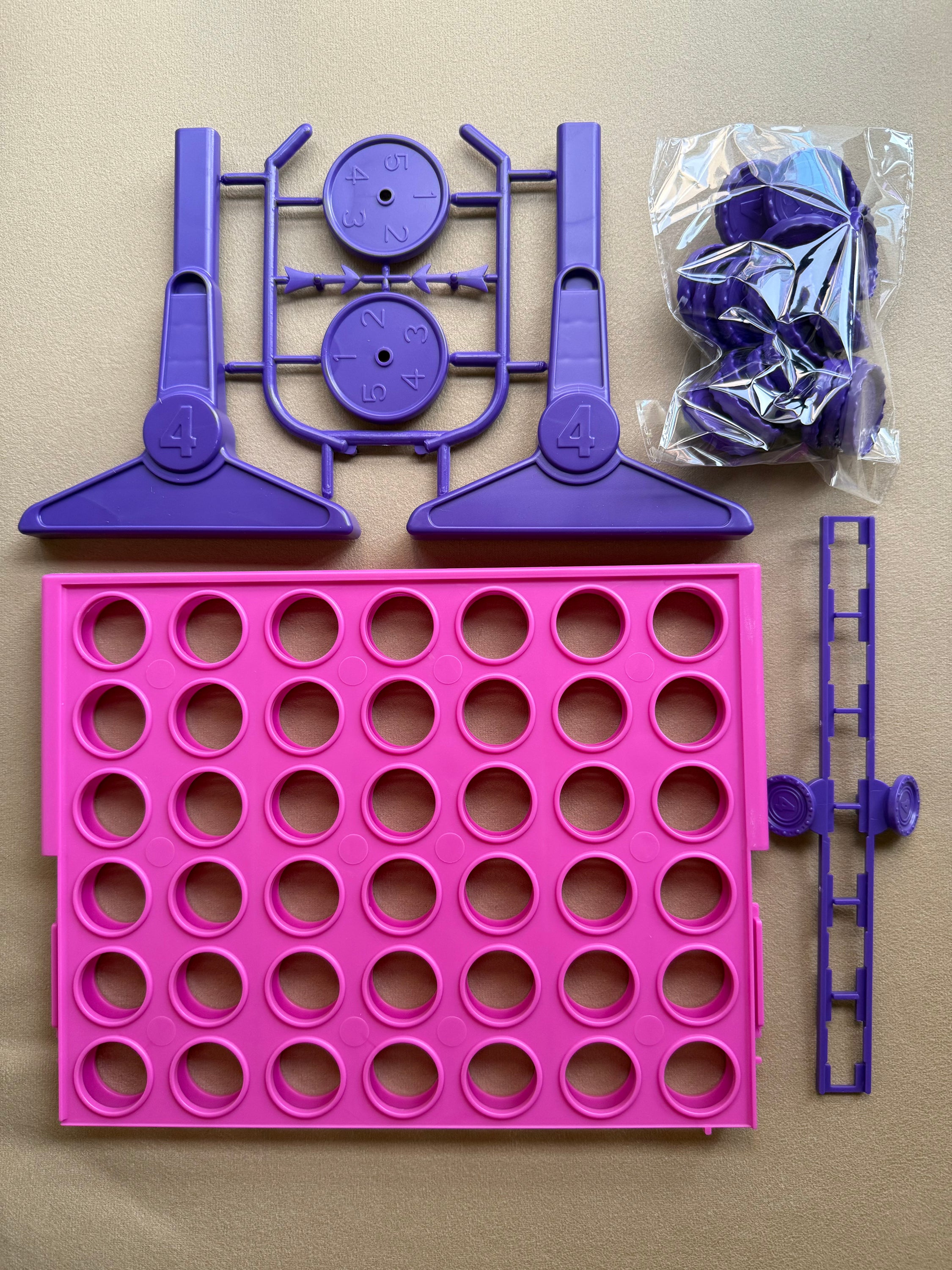 K-pop Demon Hunter Connect 4 Game Set