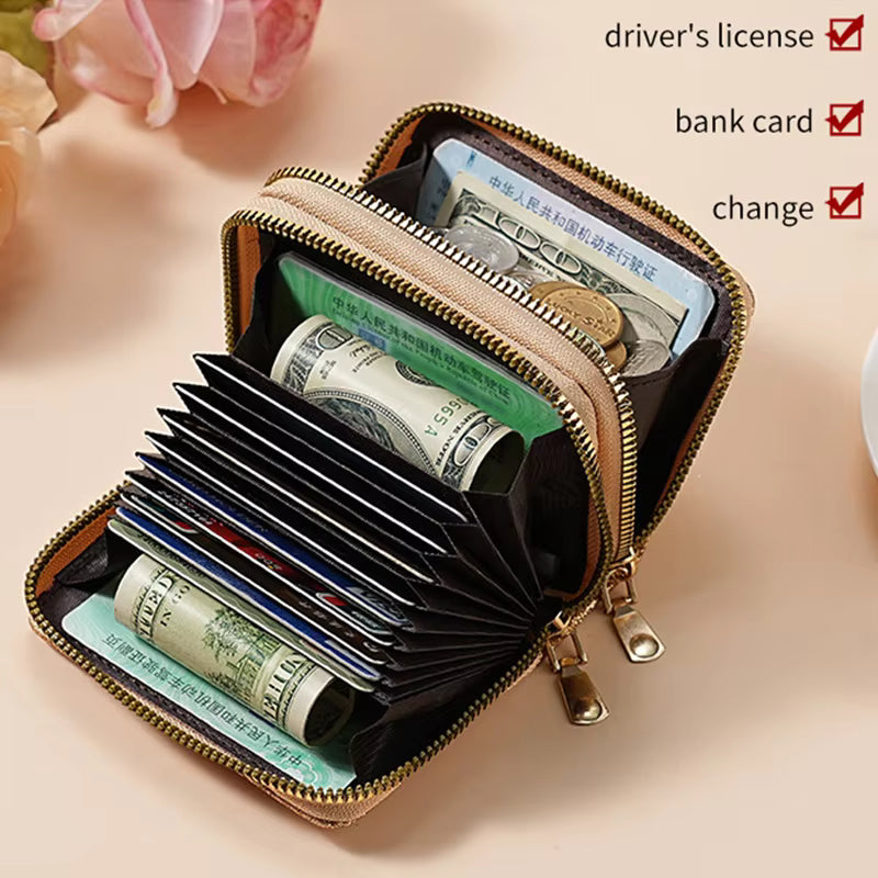 K-Pop Demon Hunters Mini Purse (Pink or Gold)