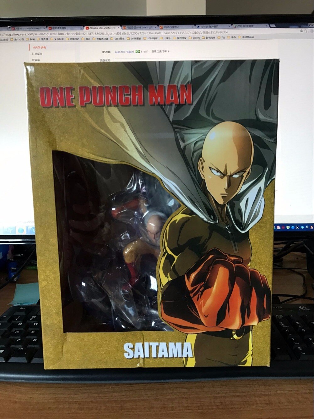 One Piece - Saitama the one punch man action figure