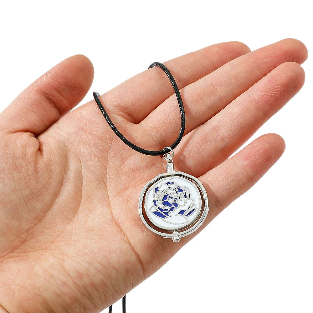 League Of Legends - Jinx Blue Rose Rotatable Necklace