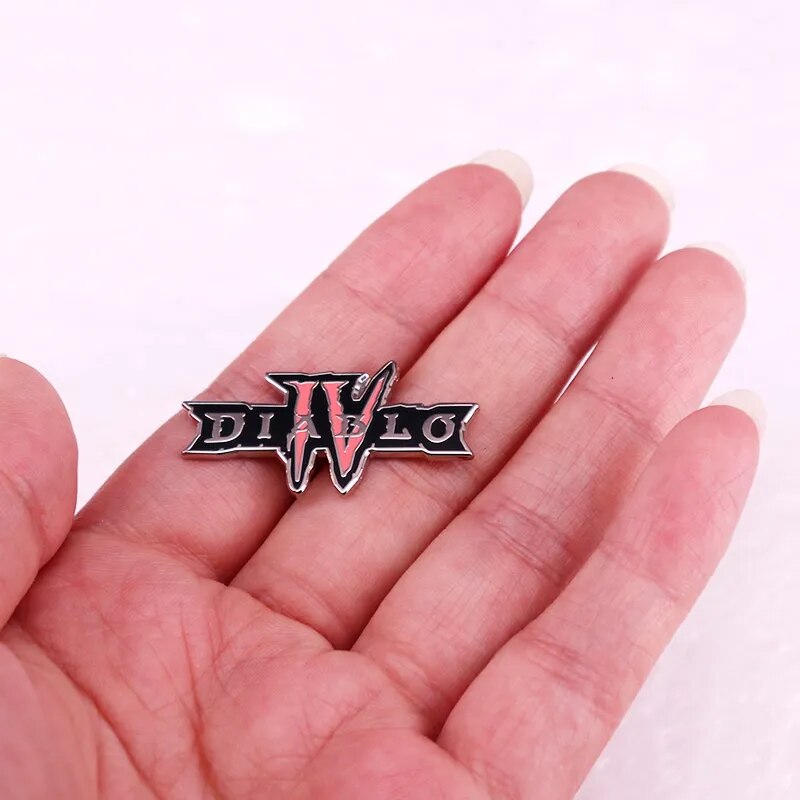 Diablo 4 - Brooch logo