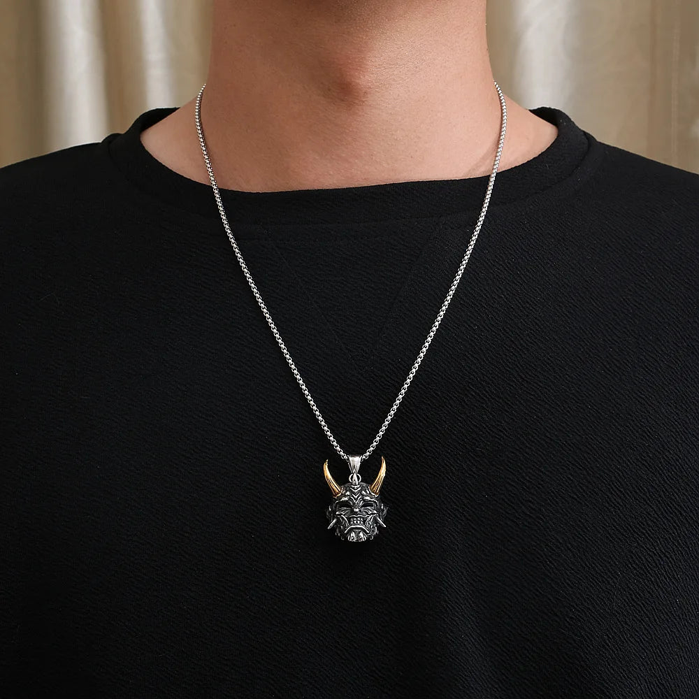 Diablo 4 - Mask Necklace