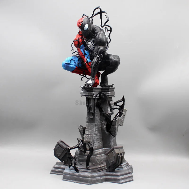 Spider-Man vs Venom Symbiote Statue – 38cm Collectible Figure