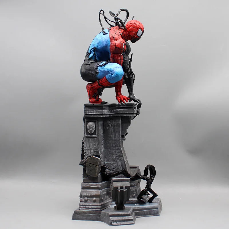 Spider-Man vs Venom Symbiote Statue – 38cm Collectible Figure