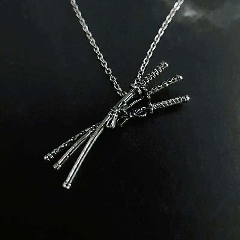 One Piece - Roronoa Zoro 3 Sword Necklace