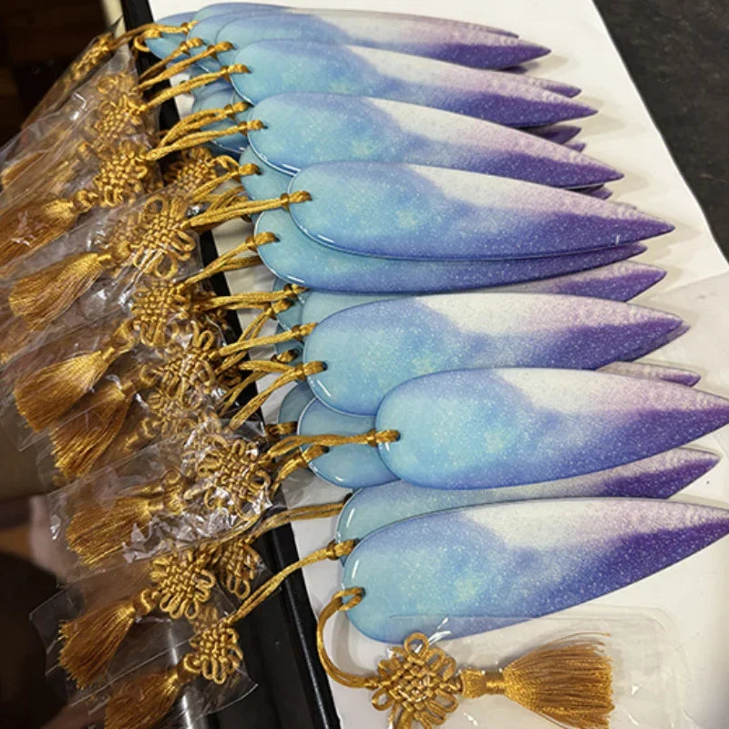 K-Pop Demon Hunters Light Feather Prop Ornament (13cm)