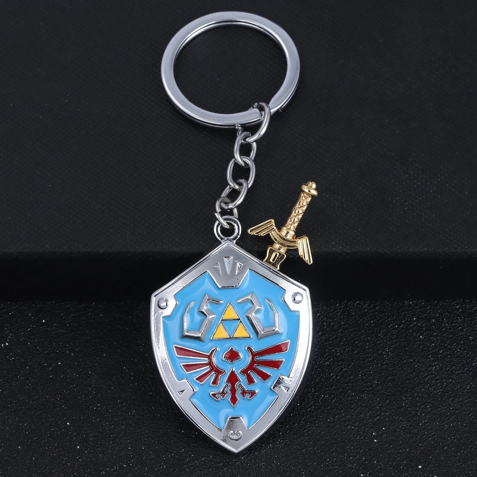 The Legend of Zelda - Hylian Shield & Master Sword Keychain